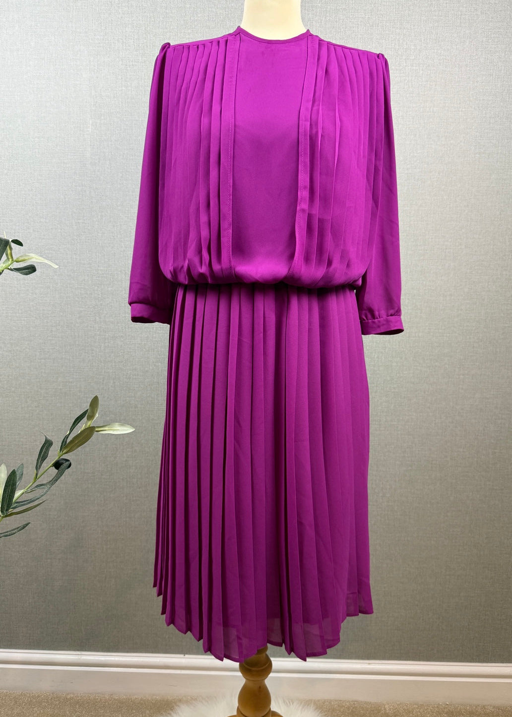 Purple Pleated Midi Dress Made in England UK 12 - Vintage
