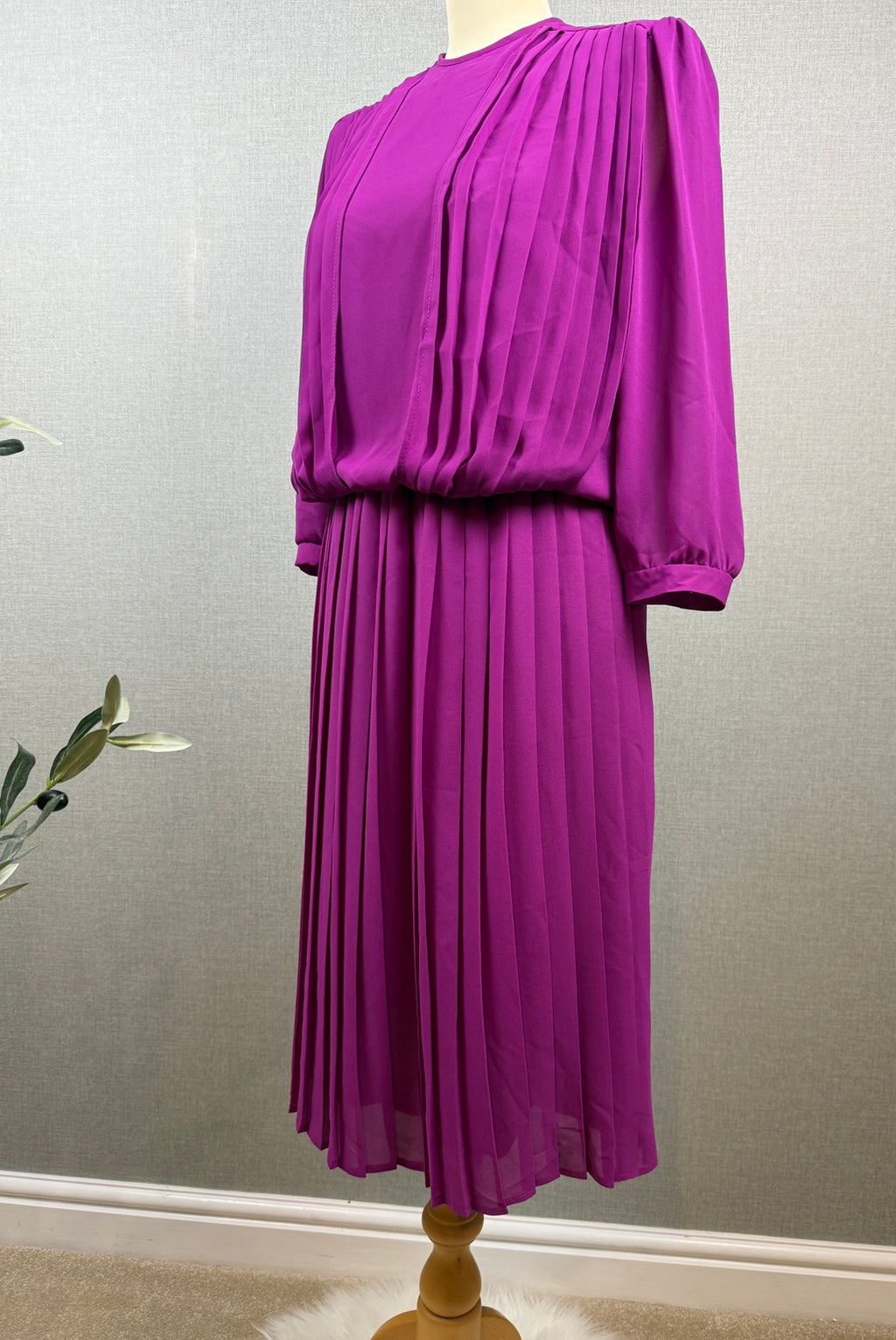 Purple Pleated Midi Dress Made in England UK 12 - Vintage