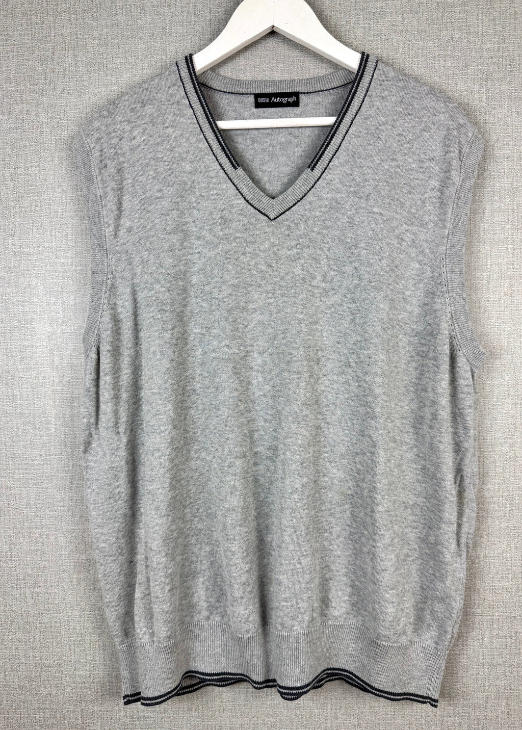 M&S Autograph Men's V-Neck Sleeveless Jumper Vest Light Grey XL - Pre-loved
