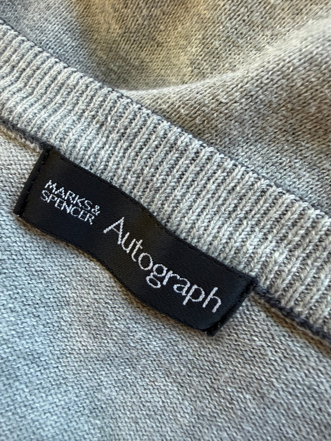 M&S Autograph Men's V-Neck Sleeveless Jumper Vest Light Grey XL - Pre-loved