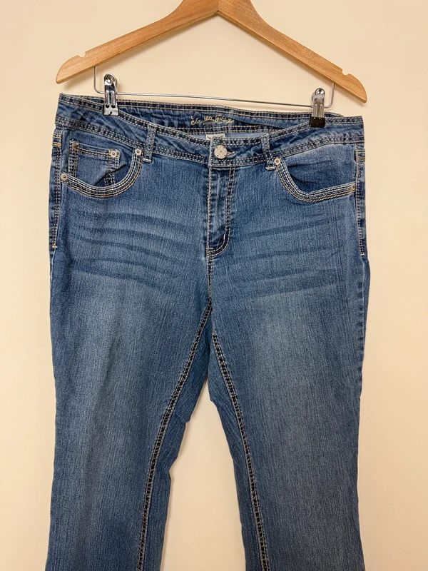 Faded Glory Midwash Bootcut Stretch Jeans Embroidered Pockets Contrast Stitching UK16 W36 L30