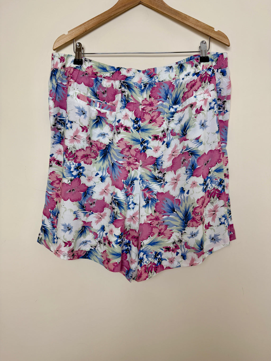 M&Co Pink Blue Tropical Floral Viscose Shorts UK 16