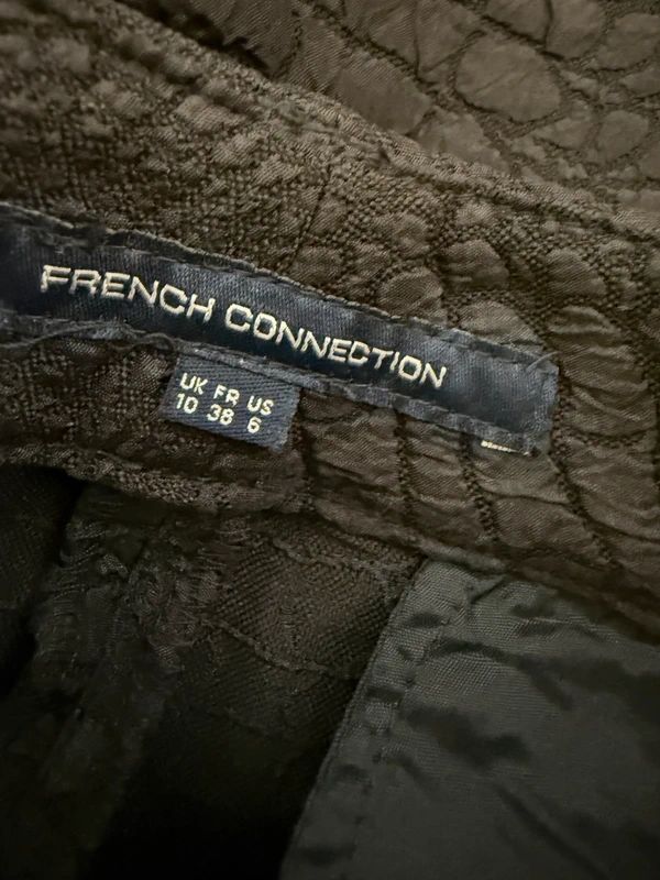 French Connection Black Croc Effect Tailored Shorts UK10 Textured Structured