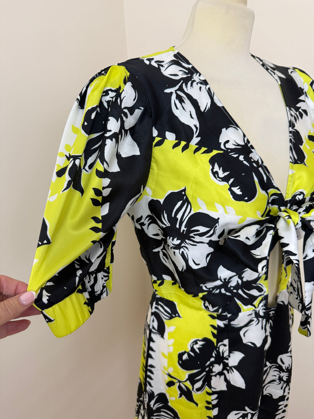 Oasis Yellow Black Floral Playsuit UK 10 Puff Sleeve Cut Out Tie Front
