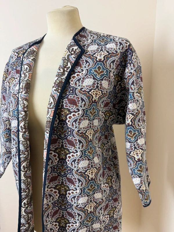 Zara Trafaluc Tapestry Jacket Boho Paisley Floral Quilted Duster Medium