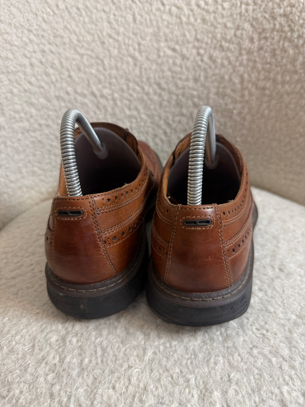 Clarks Unstructured Leather Brogue Shoes UK8 Brown Wingtip Smart Lace Up
