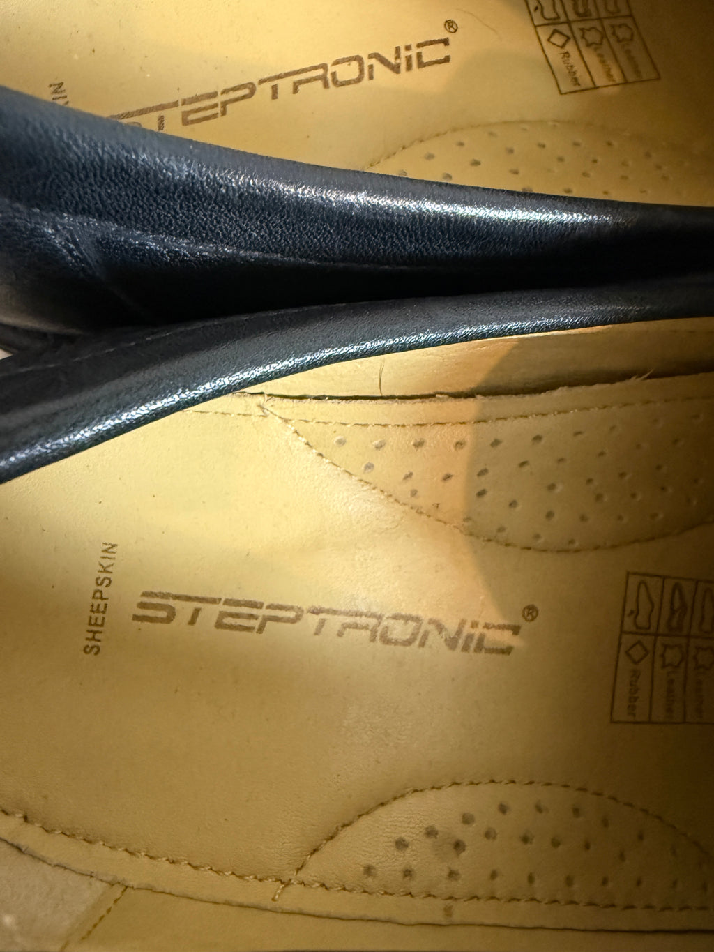 Steptronic Sheepskin Leather Loafers UK8 EU42 Black Smart Slip On Formal Shoes