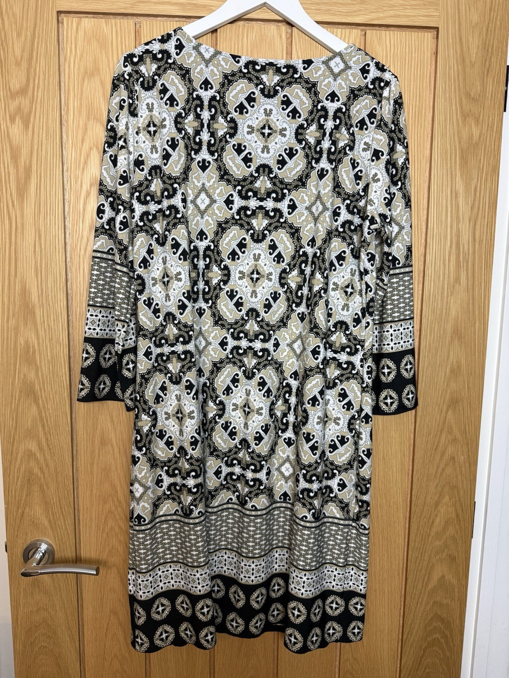 Roman Size 16 Beige Batik Print Shift Dress - UK16