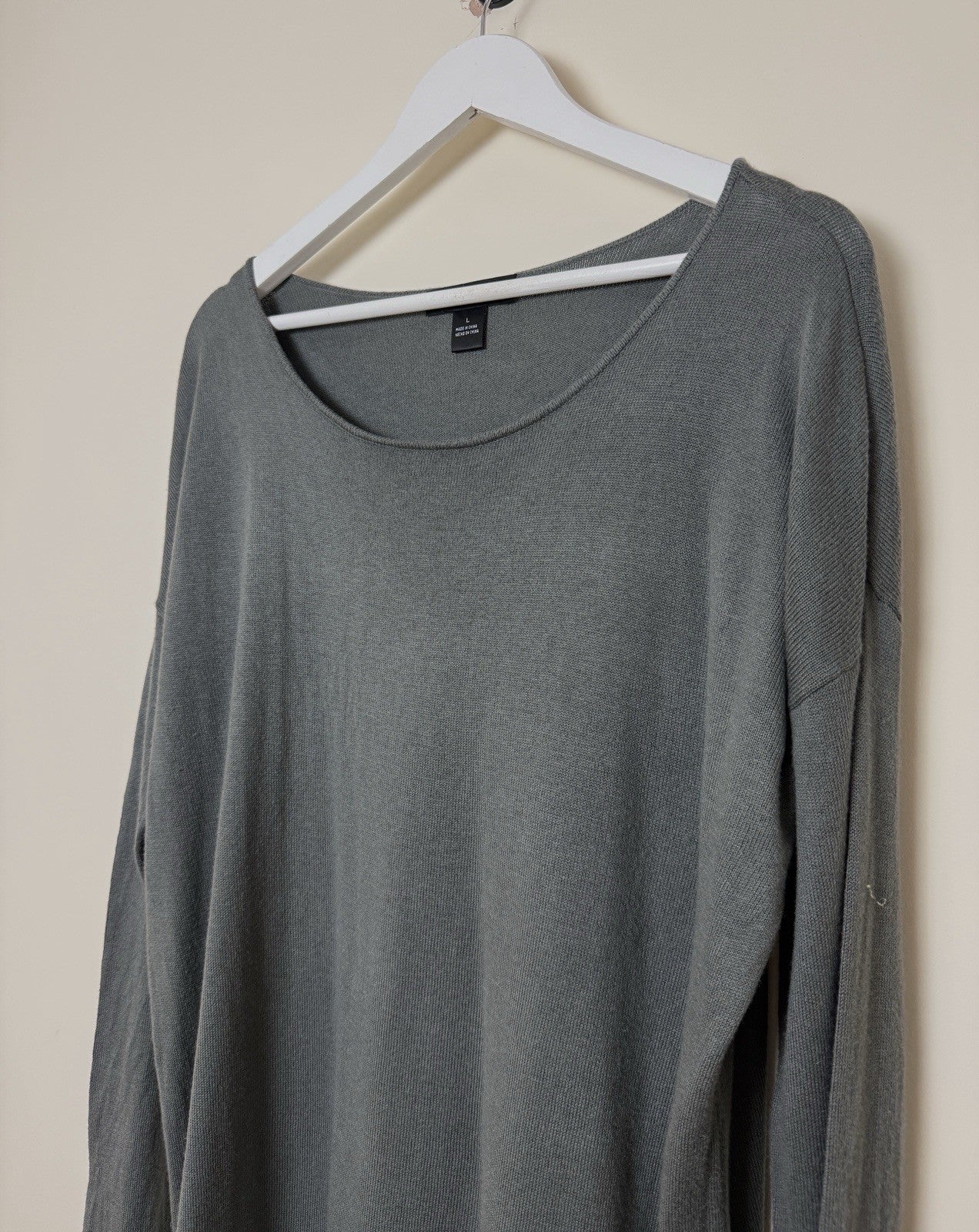 August Silk Shadow Grey Knit Long Length Scoop Neck Jumper - Large