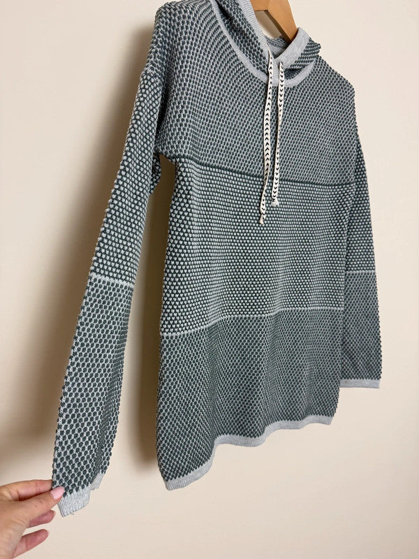 Christian Siriano Grey Textured Knit Hooded Jumper - Medium