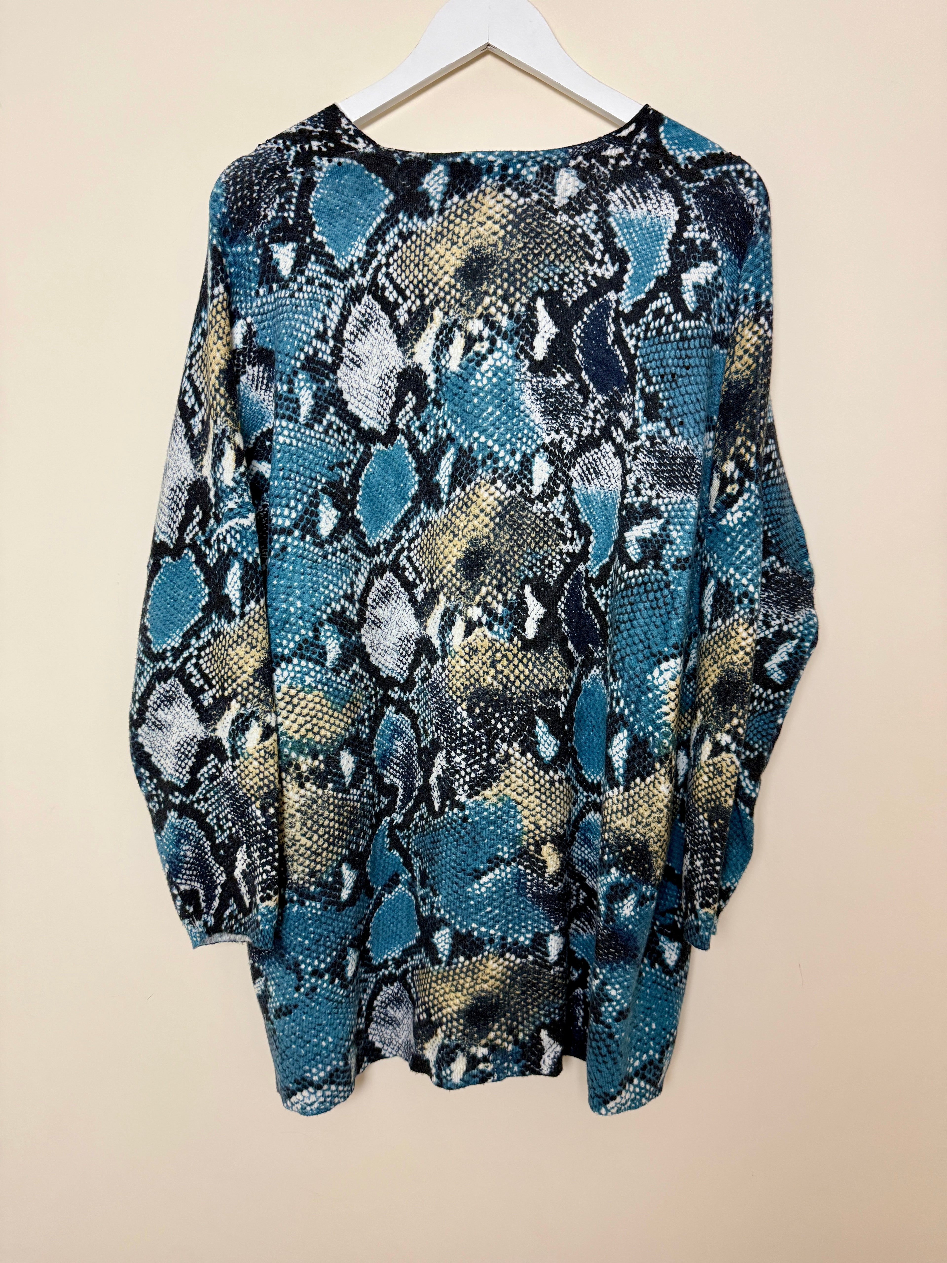 Frank Usher Turquoise Black Snakeskin Pattern Embellished V Neck Jumper - Large