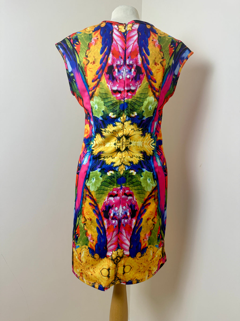 Brave Soul Shift Dress Medium Multicolour Floral Abstract Retro Cap Sleeve