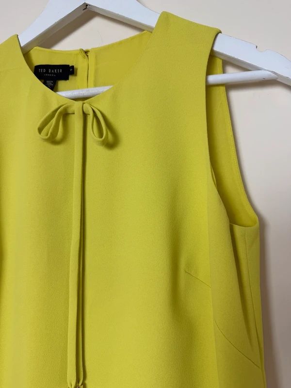 Ted Baker Lime Green Sleeveless Bow Detail Top UK8 Keyhole Back