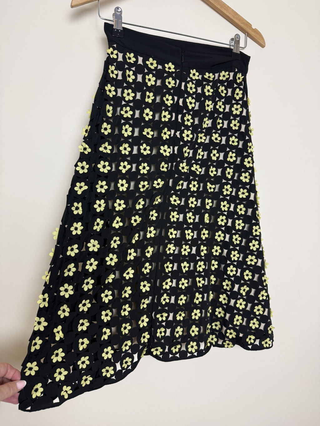 River Island Black Yellow Laser Cut Floral A Line Skirt - Size 8