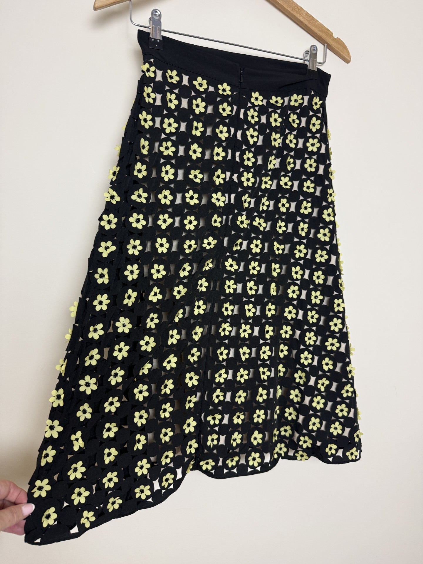 River Island Black Yellow Laser Cut Floral A Line Skirt - Size 8